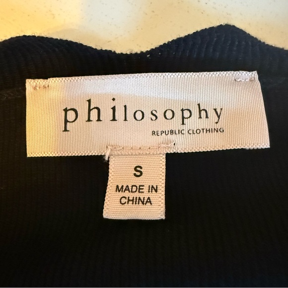 Philosophy | Scallop 3/4 Sleeve Black Sweater | Sz S - Picture 6 of 8